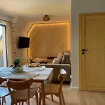 Z Widokiem Na Tatry- Gawronie Gniazdo, Apartman Ząb