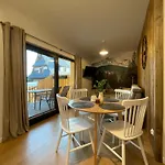 Z Widokiem Na Tatry- Gawronie Gniazdo, Apartman *