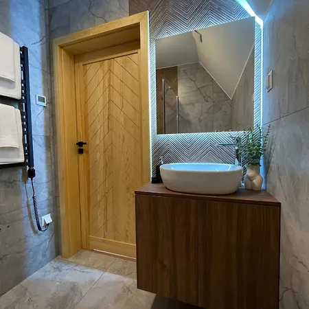 Z Widokiem Na Tatry- Gawronie Gniazdo, Apartamento Zab